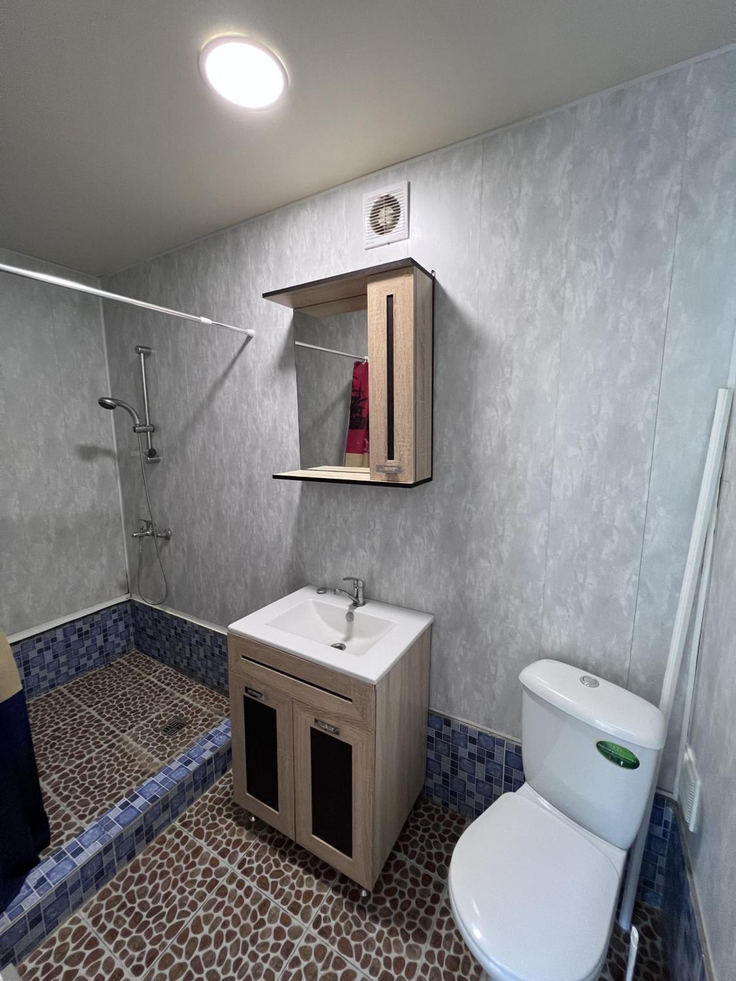 Hotel V Gostiakh U Maii Gagra Exterior foto